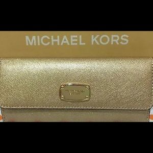New! Michael Kors wallet